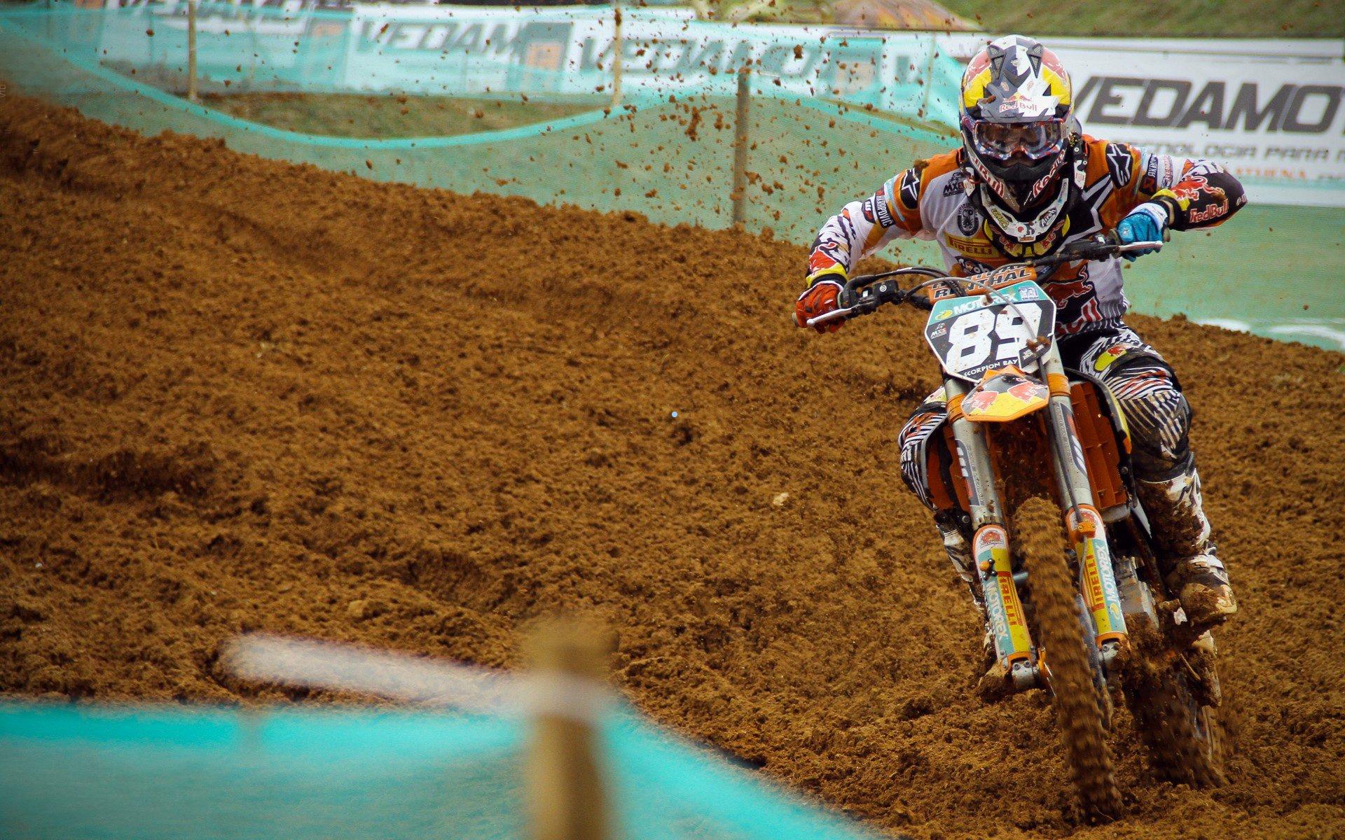 海星体育：亚历山大全能演绎斩获32+7+6率雷霆奏凯，莱昂纳德22+8+6难救主快船吞五连败